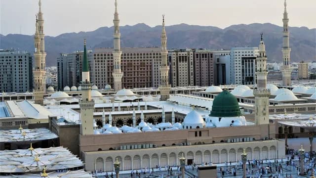 hotel al eiman royal madinah